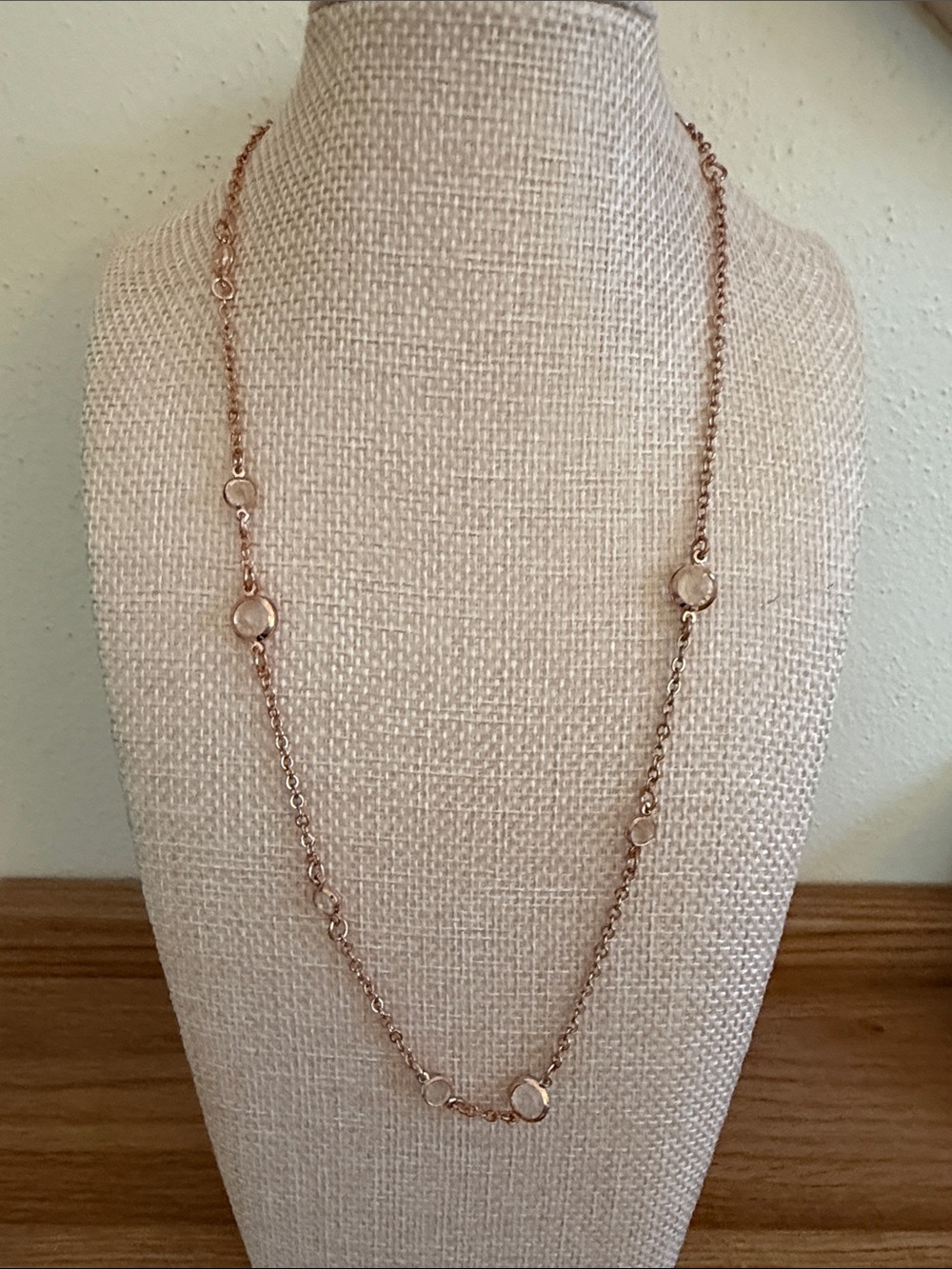 Rose Gold Heart Clasp Necklace with Charm